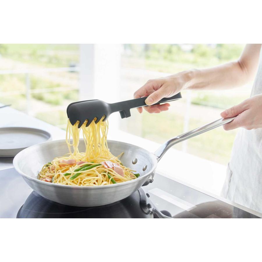 トング tower タワー シリコーン調理トング パスタ 麺類 直置き 食洗機対応 シリコン製 山崎実業 正規品 1776 ブラック | tower | 04
