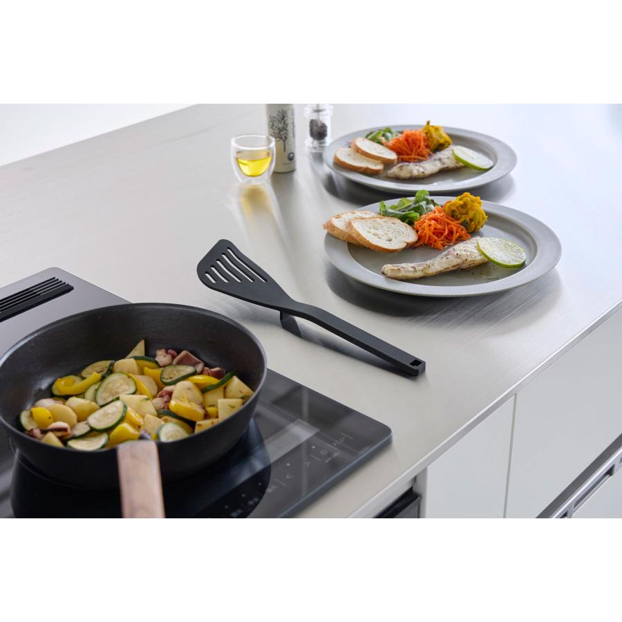 キッチンツール tower タワー シリコーンビーター フライ返し ターナー シリコン 調理器具 調理ツール 山崎実業 正規品 1504 ブラック | tower | 02