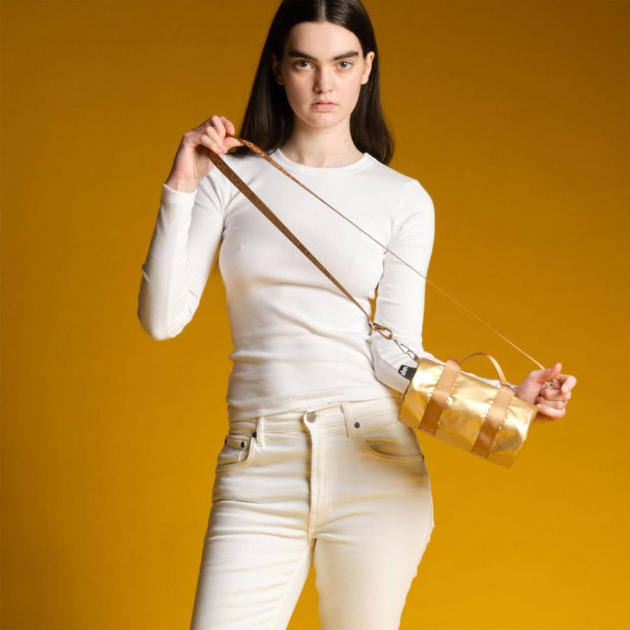 ショルダーバッグ LOQI 正規品 Small Weekender 撥水加工 ポーチバッグ ドラムバッグ ボストンバッグ ローキー METALLIC Collection メタリックゴールド |  | 01