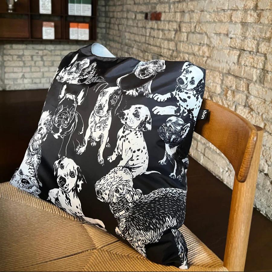 エコバッグ LOQI 正規品 Recycled Bag 撥水加工 トート型 大容量 折りたたみ ローキー ARTIST Collection レッド ポピー ビー/ドッグ |  | 04