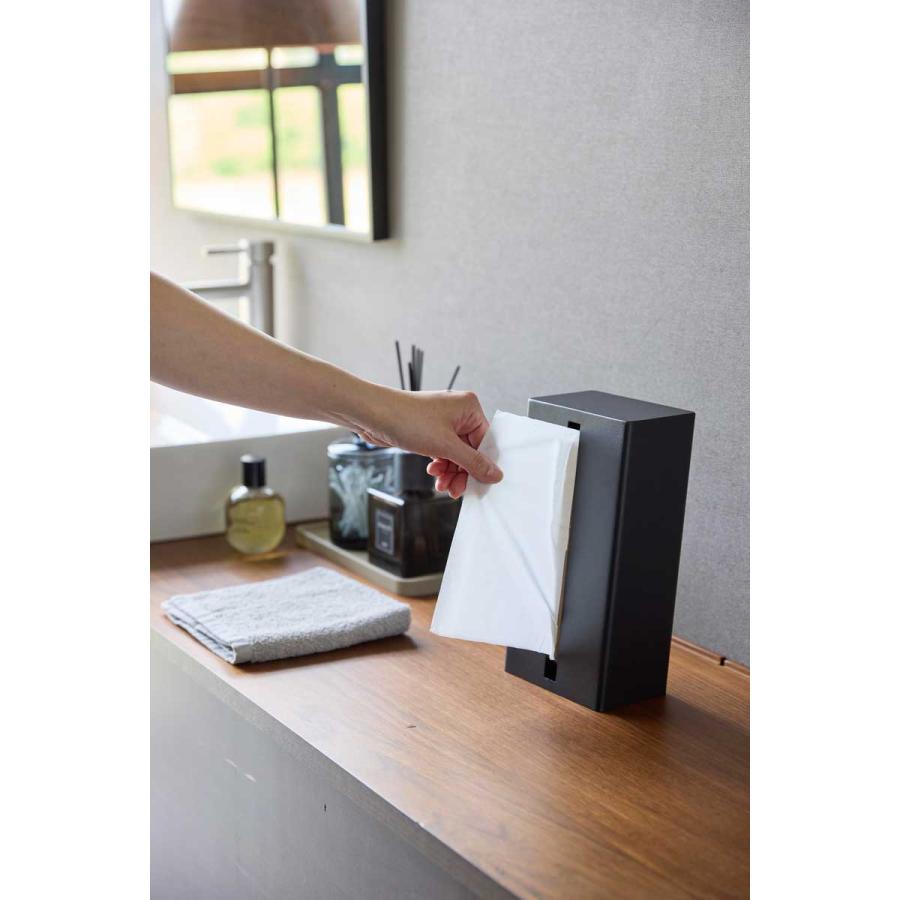 ティッシュケース tower タワー 縦型ティッシュスタンド スリム ペーパータオル対応 ティッシュカバー 山崎実業 正規品 1441 ブラック | tower | 03