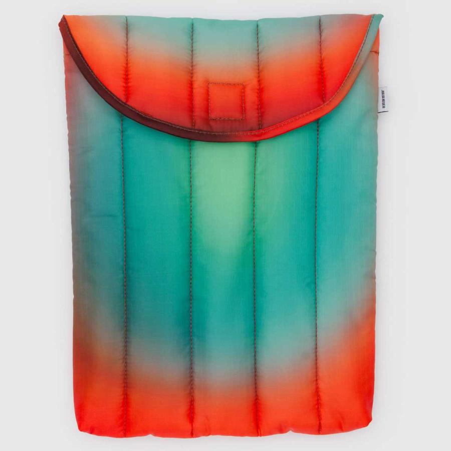 ノートパソコンケース BAGGU バグゥ PUFFY LAPTOP SLEEVE 13インチ/14インチ キルティング PCケース PCバッグ バグー 正規品 JULIA HEUER ユリアホイヤー Rain | BAGGU