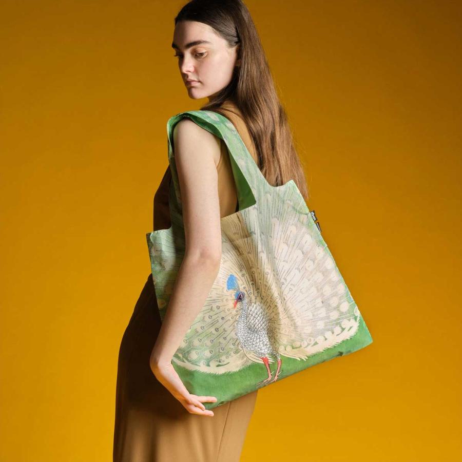 折りたたみトート エコバッグ LOQI 正規品 Recycled Bag Pouch Set 撥水加工 ローキー MUSEUM Collection 小原古邨（オハラ・コソン） / 孔雀（ピーコック） | LOQI | 01