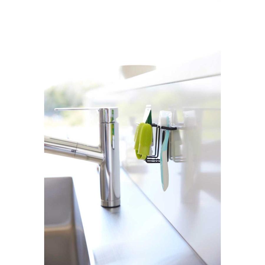 ペット用品 nooks ヌークス フィルムフックペット用歯磨きセットホルダー 犬猫用 犬用 猫用 山崎実業 正規品 5309 ブラック | 山崎実業 | 06