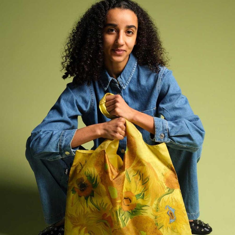 折りたたみトート エコバッグ LOQI 正規品 Recycled Bag 撥水加工 大きめ ローキー MUSEUM Collection ヴィンセント・ヴァン・ゴッホ / ひまわり | LOQI | 01