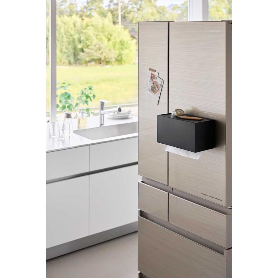 ペーパータオルホルダー tower タワー フィルムフックペーパータオルディスペンサー キッチンペーパー ペーパータオルケース 山崎実業 正規品 1378 ブラック | tower | 03