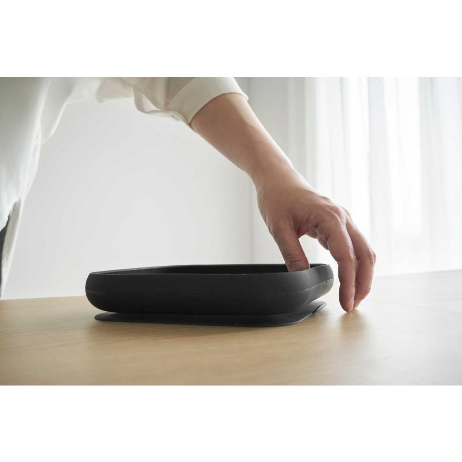 ベビー食器 tower タワー 吸盤付きシリコーンベビーフードトレー シリコン製 赤ちゃん 乳幼児 山崎実業 正規品 10050 ブラック | tower | 05