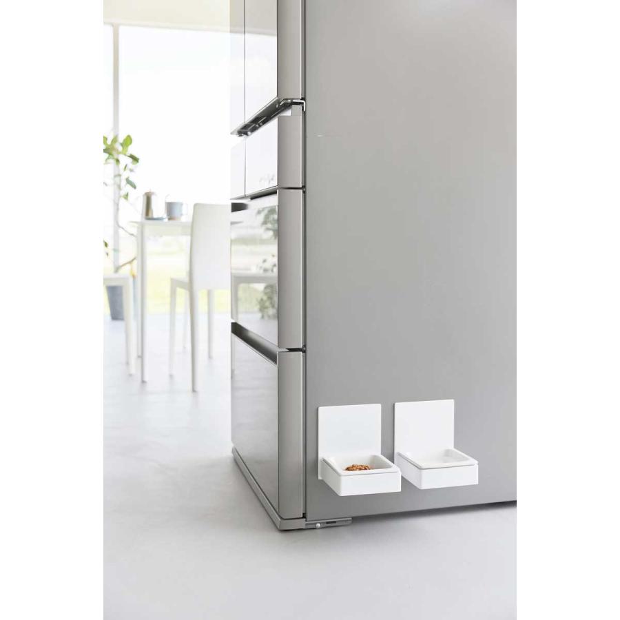 ペットフードボウル nooks ヌークス マグネットペットフードボウル スリム コンパクト 壁付け 犬猫用 ペット用品 山崎実業 正規品 10043 ホワイト | 山崎実業 | 05