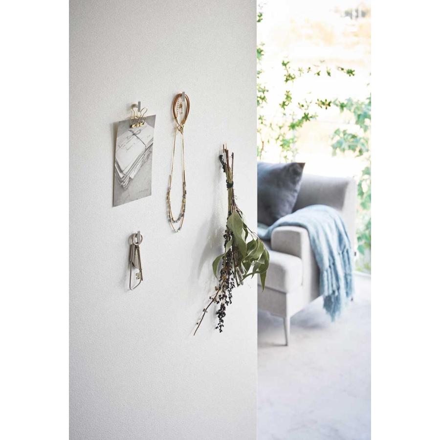 壁掛けフック tower タワー 2本の針で抜けにくいフック画鋲 S 4個組 石膏ボード用フック ピンフック 山崎実業 正規品 1923 ホワイト | tower | 03