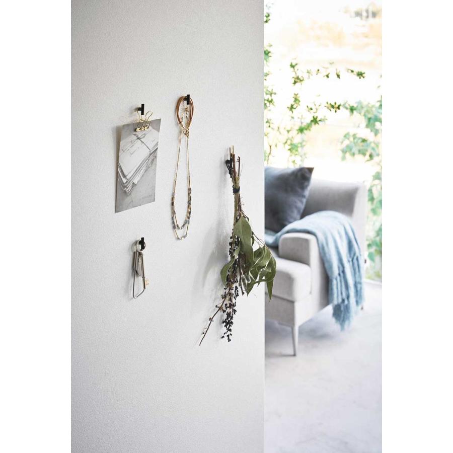 壁掛けフック tower タワー 2本の針で抜けにくいフック画鋲 S 4個組 石膏ボード用フック ピンフック 山崎実業 正規品 1924 ブラック | tower | 03