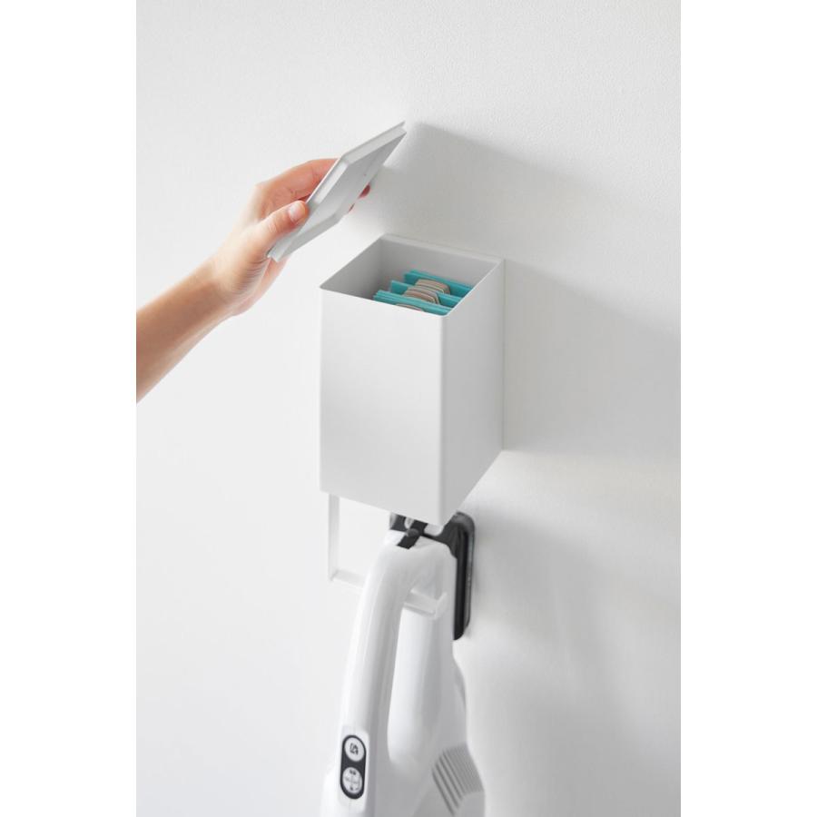 スティッククリーナー収納ハンガー tower タワー ウォール収納付きコードレスクリーナーホルダー 石こうボード壁対応 壁面収納 山崎実業 正規品 10082 ホワイト | tower | 07