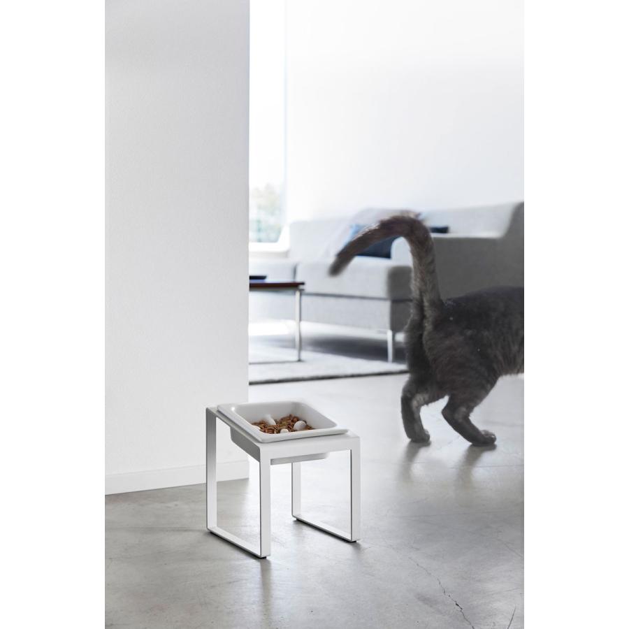 ペットフードボウル nooks ヌークス 早食い防止ペットフードボウルスタンド 斜めハイタイプ 陶器 犬猫用 ペット用品 山崎実業 正規品 10239 ホワイト | 山崎実業 | 02
