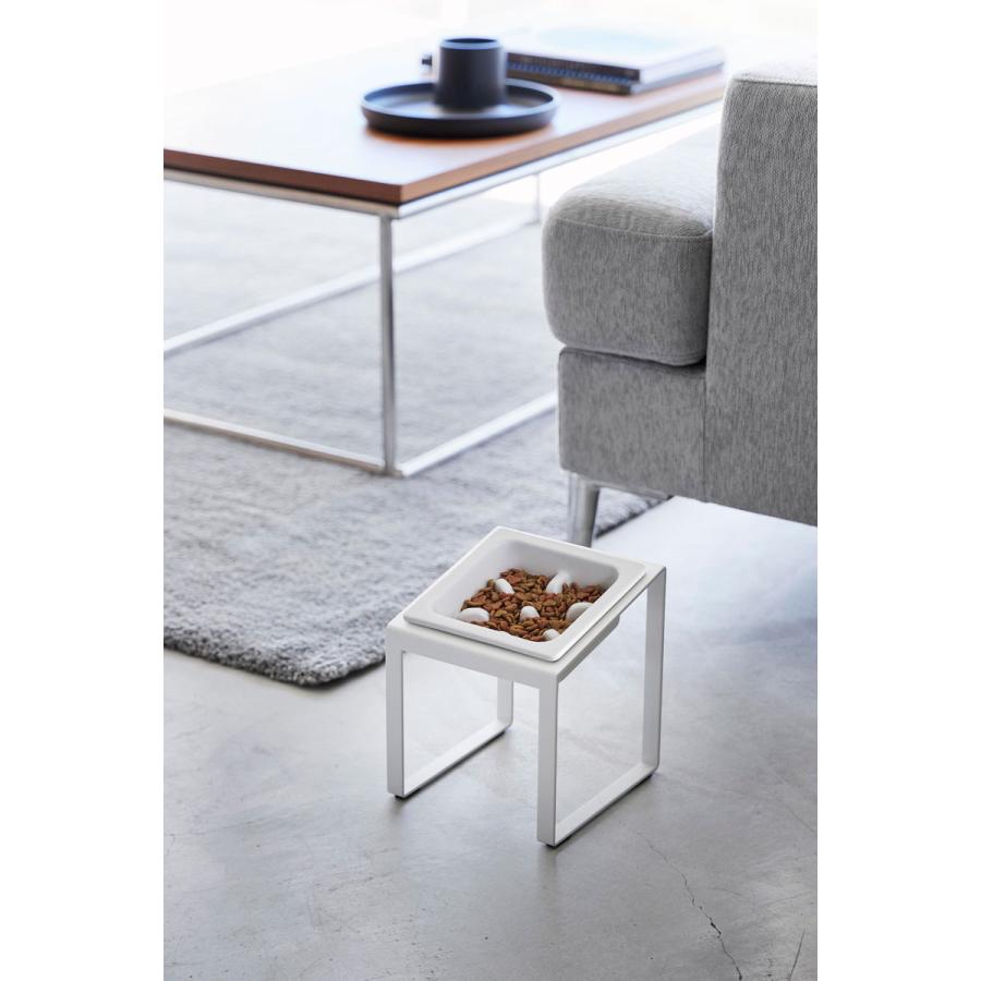 ペットフードボウル nooks ヌークス 早食い防止ペットフードボウルスタンド 斜めハイタイプ 陶器 犬猫用 ペット用品 山崎実業 正規品 10239 ホワイト | 山崎実業 | 03