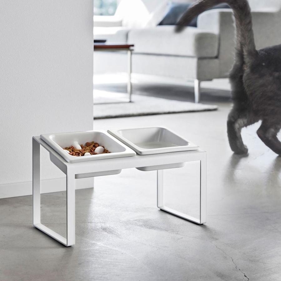 ペットフードボウル nooks ヌークス 早食い防止ペットフードボウルスタンドセット 斜めハイタイプ 陶器  犬猫用 ペット用品 山崎実業 正規品 10241 ホワイト | 山崎実業