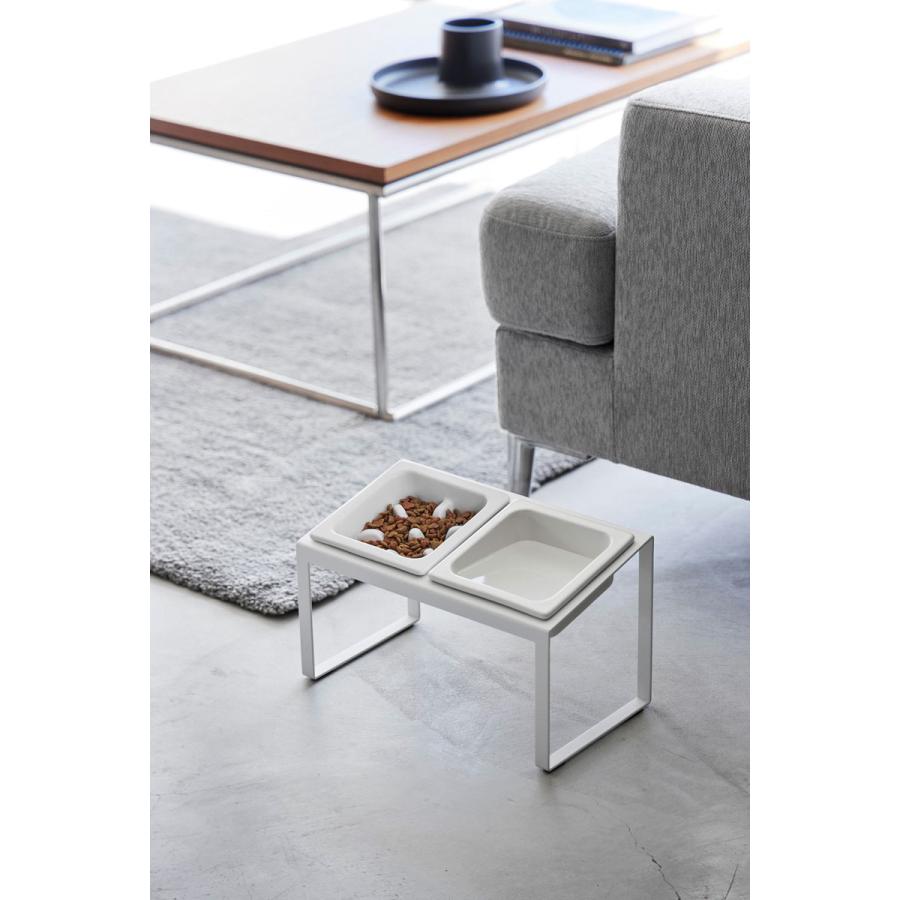 ペットフードボウル nooks ヌークス 早食い防止ペットフードボウルスタンドセット 斜めハイタイプ 陶器  犬猫用 ペット用品 山崎実業 正規品 10241 ホワイト | 山崎実業 | 04