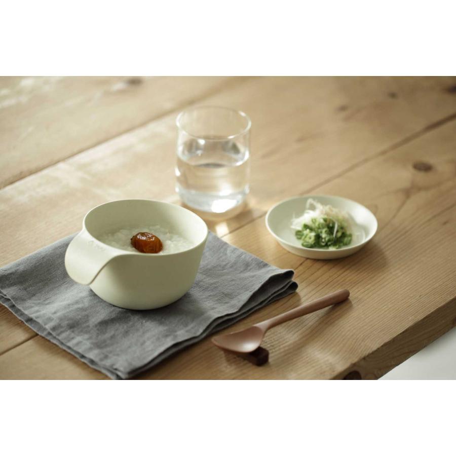 ユニバーサルデザイン食器 ideaco イデアコ UD bowl Rサイズ 子ども お年寄り 介護用食器 ユニバーサル食器 正規品 サンドホワイト |  | 02