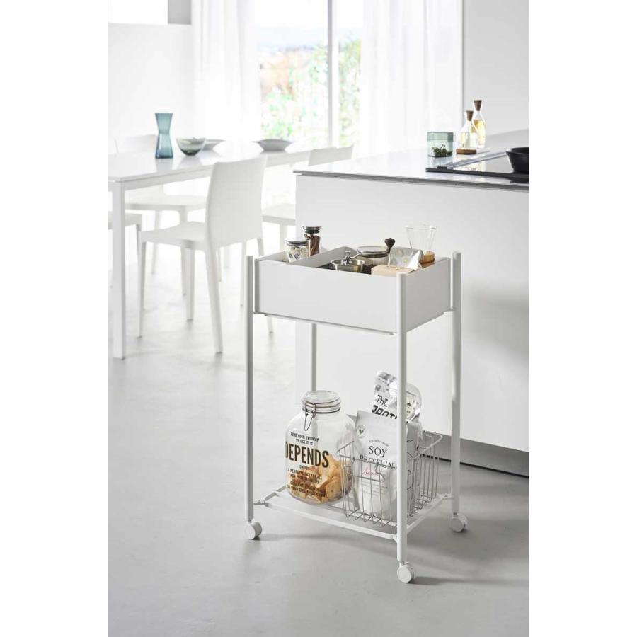 収納ワゴン tower タワー 小物トレー付き下段が棚の収納ワゴン 2段 トレー付き コンパクト キャスター付き 山崎実業 正規品 10185 ホワイト | tower | 04