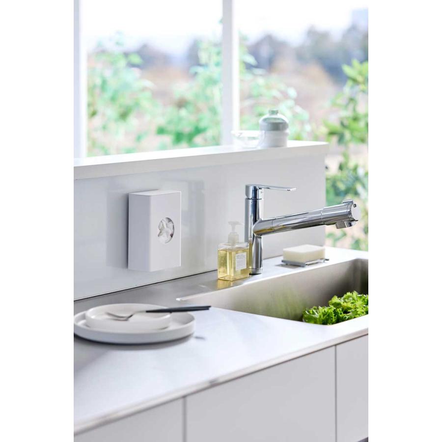 水切りネット収納 tower タワー フィルムフック水切りネットホルダー 吸盤 壁付け 壁掛け 水切りネット用ホルダー 山崎実業 正規品 10466 ホワイト | tower | 04