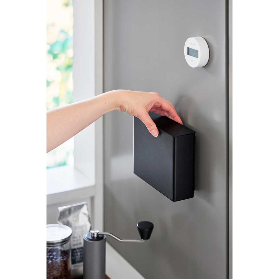 tower タワー マグネットコーヒーペーパーフィルターケース 扇形 円すい形フィルター対応 コーヒーフィルターホルダー 山崎実業 正規品 10331 ブラック | tower | 03