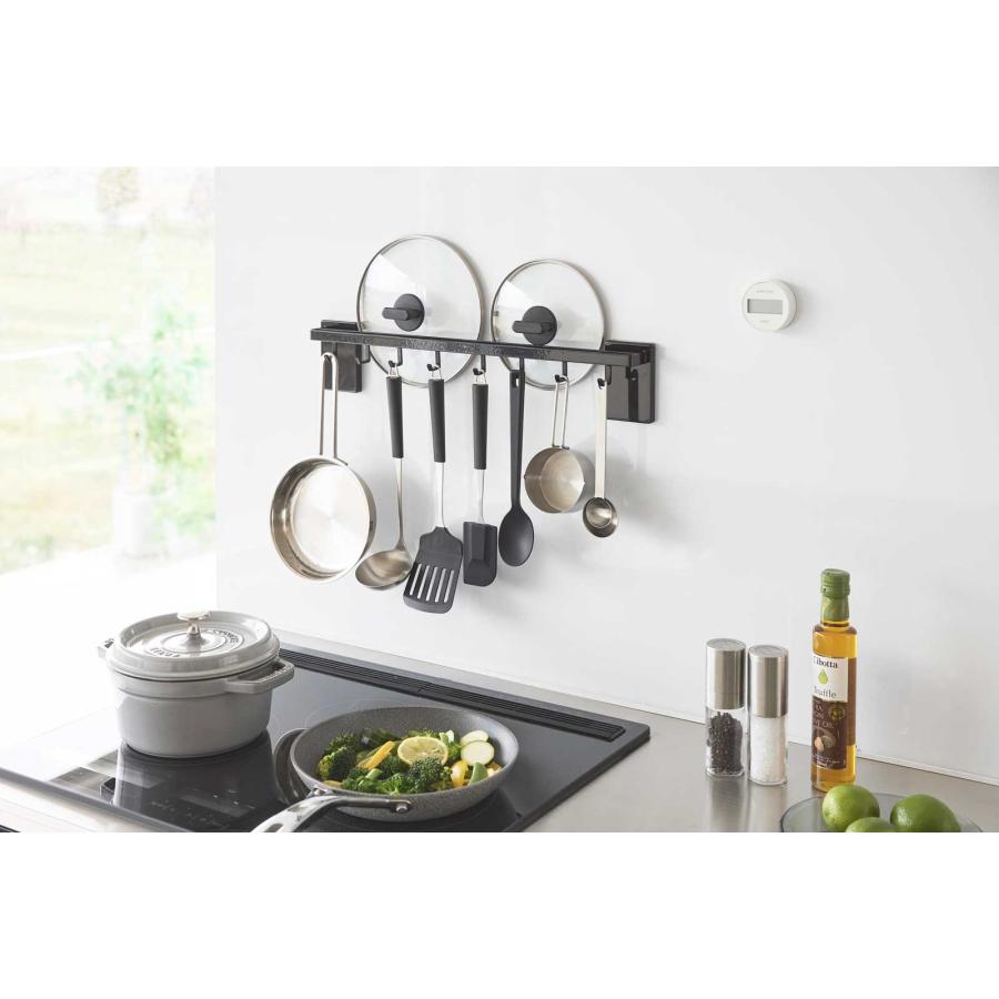 キッチンツール収納 tower タワー フィルムフック鍋蓋も収納できるキッチンツールバーフック付き W55 鍋蓋スタンド 山崎実業 正規品 10413 ブラック | tower | 02