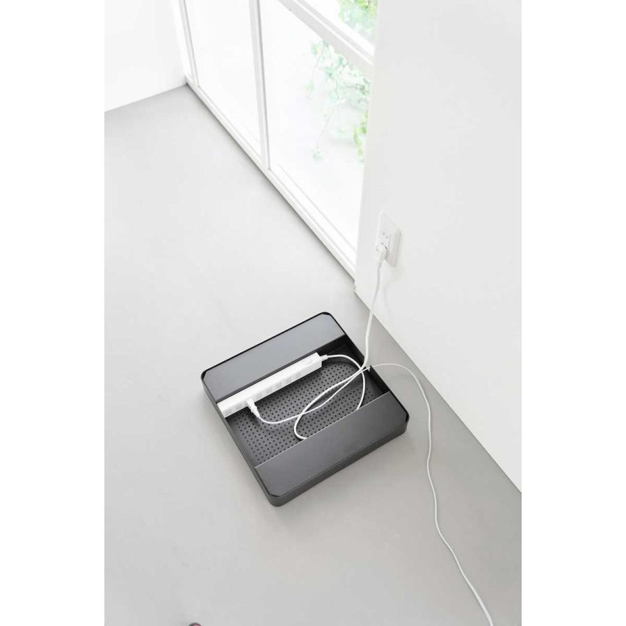 室内台車 tower タワー 収納付きスチール台車 スチール製 アダプター 電源タップ 収納 部屋 インテリア 山崎実業 正規品 10351 ブラック | tower | 06