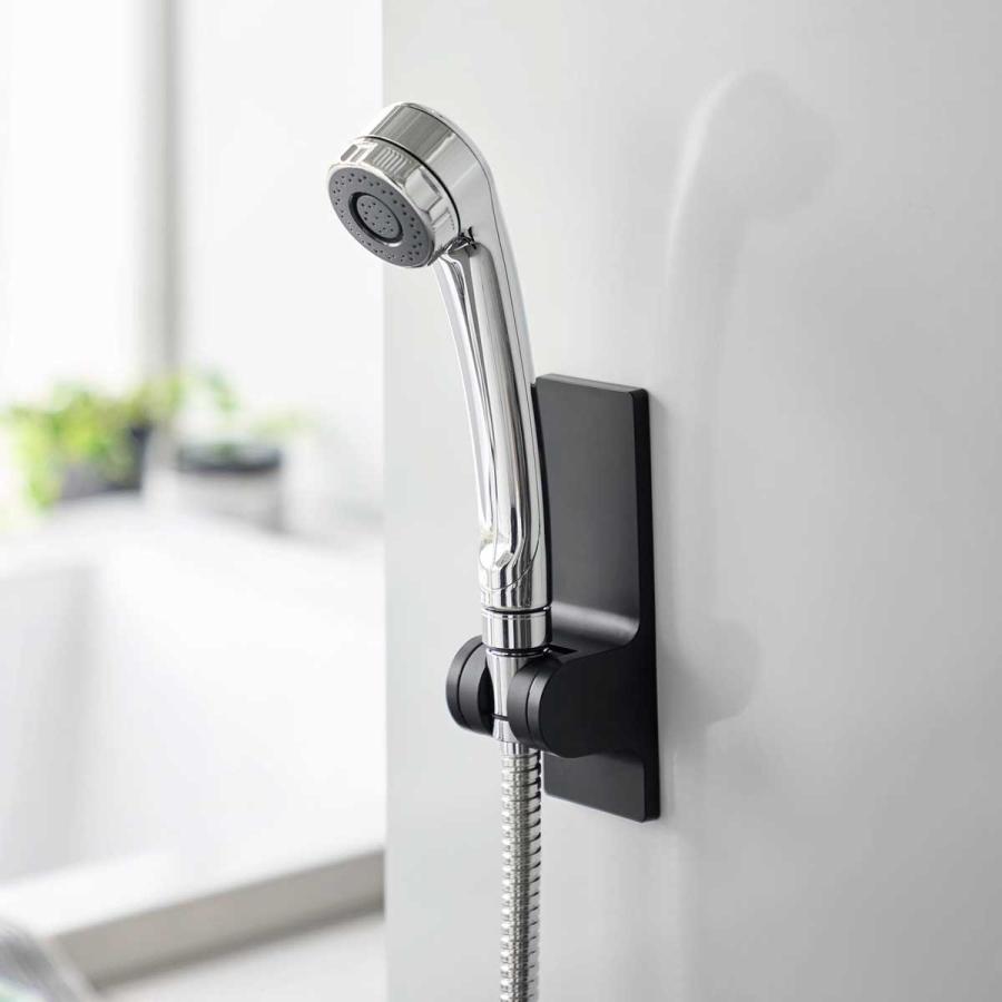 シャワーフック tower タワー 角度が調節できるマグネットシャワーホルダー 角度調節 シャワーハンガー 掛具 山崎実業 正規品 10287 ブラック | tower