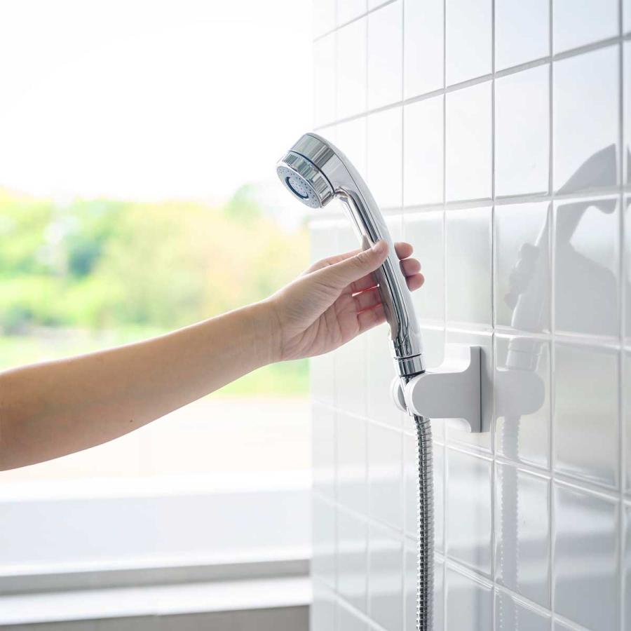 シャワーフック tower タワー 角度が調節できるフィルムフックシャワーホルダー 角度調節 吸盤 シャワーハンガー 掛具 山崎実業 正規品 10288 ホワイト | tower | 04