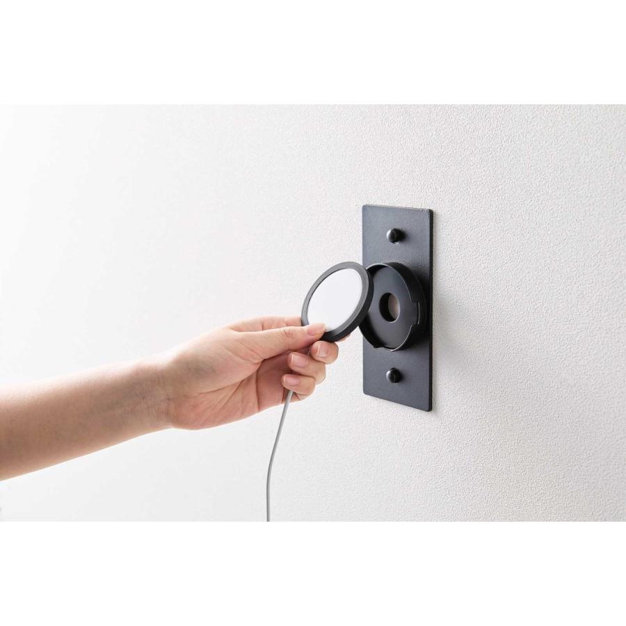 スマホ充電ホルダー tower タワー ウォールスマートフォン充電ホルダー 石こうボード壁対応 壁付け ワイヤレス充電器対応 山崎実業 10085 ブラック | tower | 06