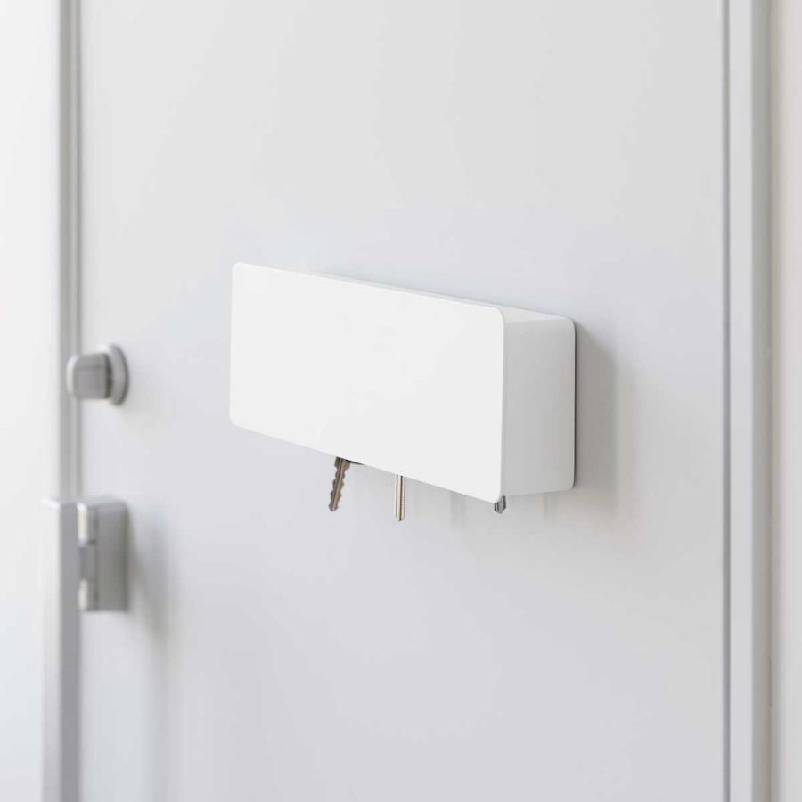 キーフック tower タワー マグネットキーフック ロング 壁付け 壁掛け 扉付き キーボックス キーケース 山崎実業 正規品 10342 ホワイト | tower