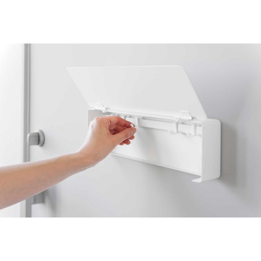 キーフック tower タワー マグネットキーフック ロング 壁付け 壁掛け 扉付き キーボックス キーケース 山崎実業 正規品 10342 ホワイト | tower | 06