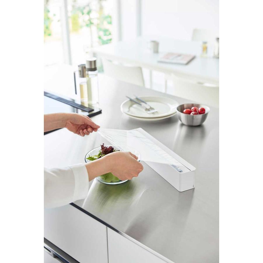 ラップケース tower タワー マグネットラップケース スライドカッター付き アルミホイル対応 ラップ収納 ラップホルダー 山崎実業 正規品 10658 ホワイト | tower | 04