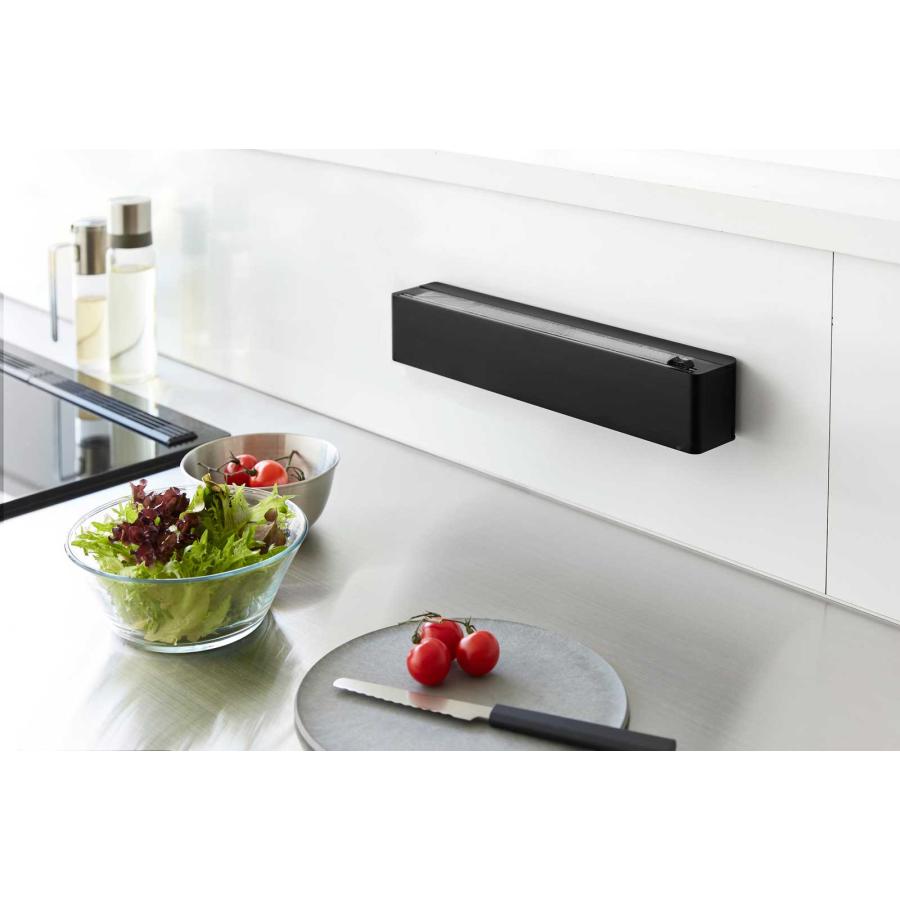 ラップケース tower タワー マグネットラップケース スライドカッター付き アルミホイル対応 ラップ収納 ラップホルダー 山崎実業 正規品 10659 ブラック | tower | 02