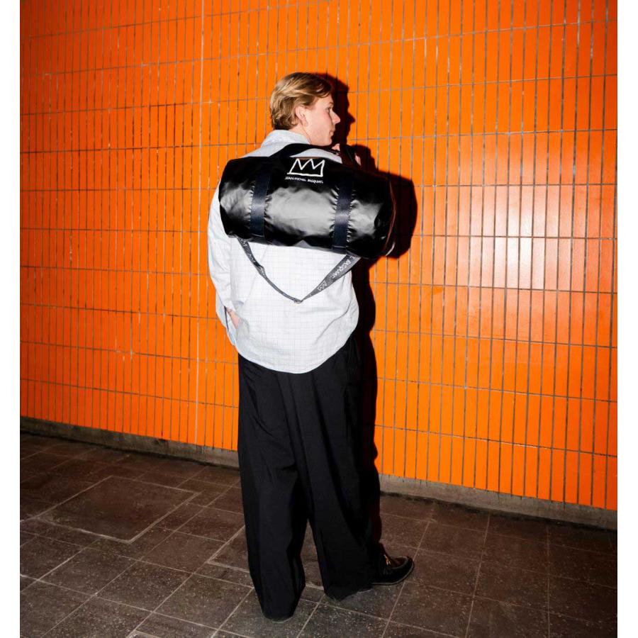 ボストンバッグ LOQI ローキー Metallic Weekender ショルダーバッグ 正規品 JEAN-MICHEL BASQUIAT ジャン=ミッシェル・バスキア/クラウン ブラック | LOQI | 02