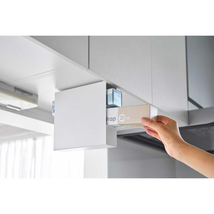 ラップホルダー tower タワー 戸棚下ラップホルダー 3段 ラップスタンド 浮かせて収納 ラップ収納 収納アイデア 山崎実業 正規品 10505 ホワイト | tower | 02