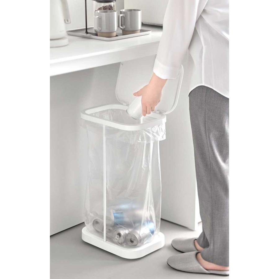 ゴミ箱 LUCE ルーチェ キャスター付き横開き分別ゴミ袋ホルダー キッチン 分別 蓋付き ふた付き ダストボックス ごみ箱 山崎実業 10567 ホワイト | 山崎実業 | 04