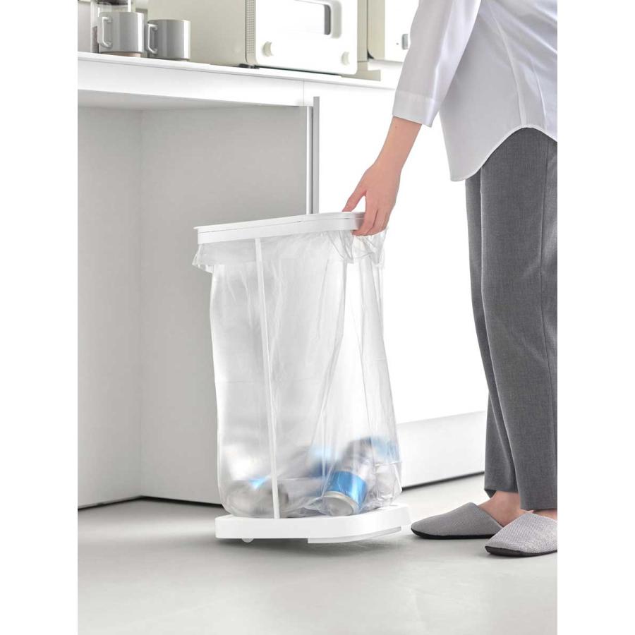 ゴミ箱 LUCE ルーチェ キャスター付き横開き分別ゴミ袋ホルダー キッチン 分別 蓋付き ふた付き ダストボックス ごみ箱 山崎実業 10567 ホワイト | 山崎実業 | 05