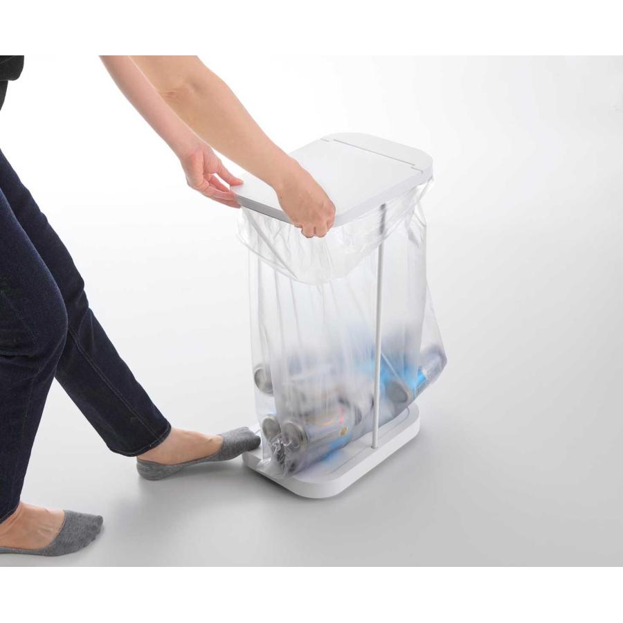 ゴミ箱 LUCE ルーチェ キャスター付き分別ゴミ袋ホルダー キッチン 分別 蓋付き ふた付き ダストボックス ごみ箱 山崎実業 10565 ホワイト | 山崎実業 | 06