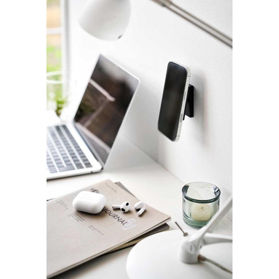 スマホスタンド tower タワー 角度が調節できる壁付けスマホホルダー 壁付け 壁掛け 壁面収納 スマホホルダー 山崎実業 正規品 10435 ブラック | tower | 02