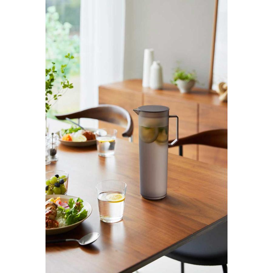 ピッチャー tower タワー 熱湯が注げる冷水筒 ラウンド 1.2L 熱湯・アルコール飲料対応 水差し 山崎実業 正規品 10687 ブラック | tower | 02