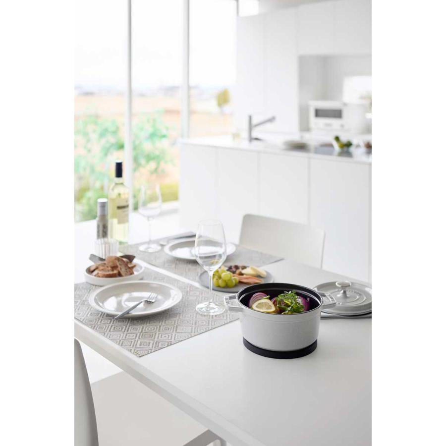 鍋敷き tower タワー マグネットシリコーン鍋敷き 丸型 マグネット内蔵 シリコン製 山崎実業 正規品 10319 ブラック | tower | 02