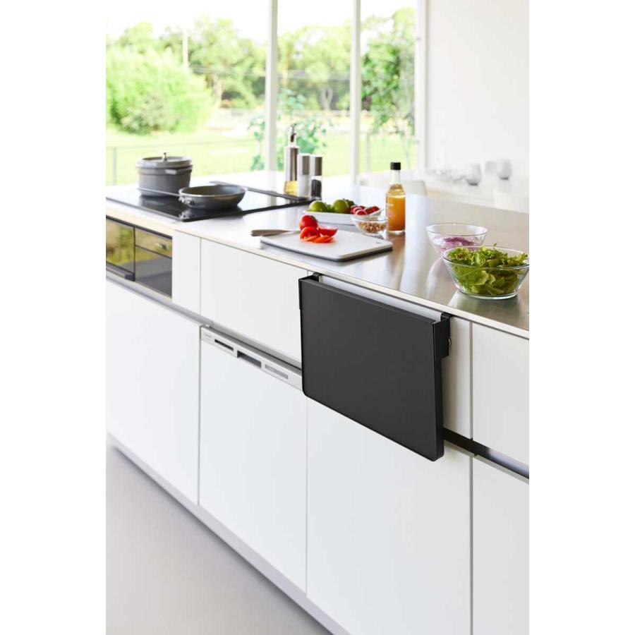 折りたたみ棚 tower タワー シンク扉折り畳み棚 スチール製 キッチン収納ラック 折り畳み棚 シェルフ 山崎実業 正規品 10520 ブラック | tower | 02