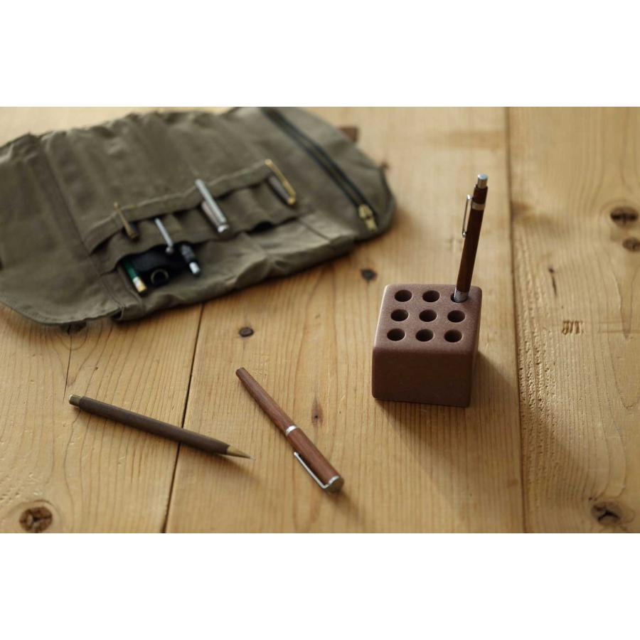 ペン立て ideaco イデアコ Pen cube 9 9本挿し ペンホルダー 正規品 ストーンサンドレッド |  | 02