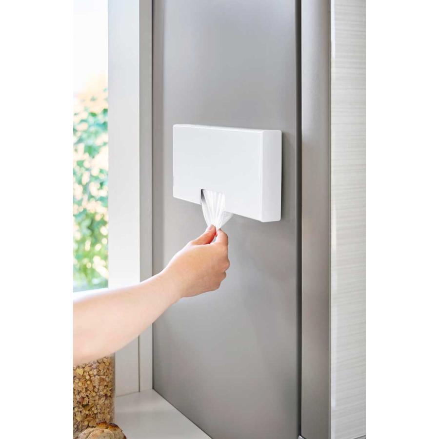 ポリ袋ストッカー tower タワー マグネットスリムポリ袋収納ホルダー M 冷蔵庫横 ポリ袋収納ケース 山崎実業 正規品 10511 ホワイト | tower | 04