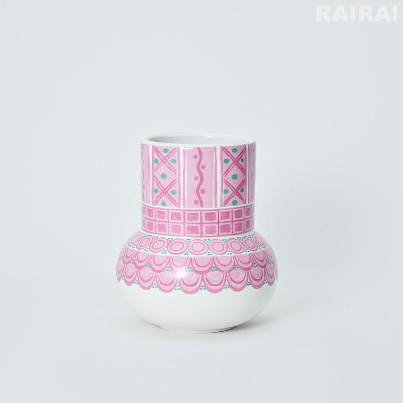 ビヨン・ヴィンブラッド フラワーベース ピンク 高さ15cm Bjorn