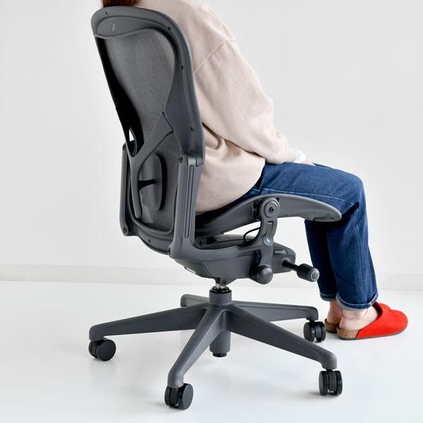 即納 ハーマンミラー アーロンチェア リマスタード ライトシリーズ アームレス Bサイズ Al 04 Herman Miller Hmaer1b22nnzssg1g1g1bb Hm1b22nnzssg1g1g1bb Cds R 通販 Yahoo ショッピング