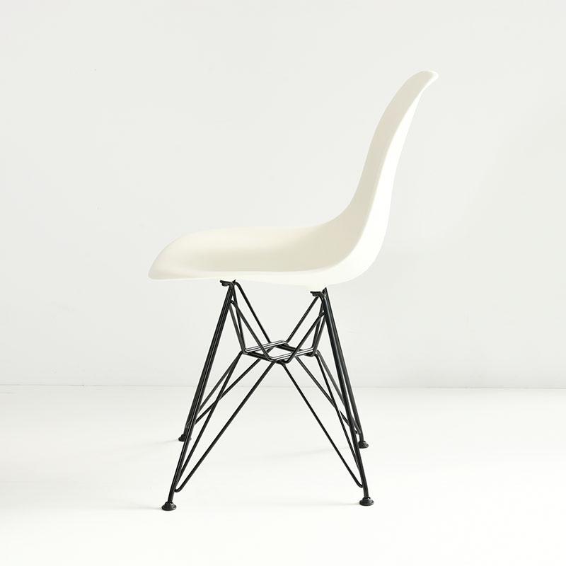 正規品 Herman Miller イームズ DSW チェア 白 送料込 Herman Miller/ハーマンミラー｜イームズサイドシェルチェア ホワイト