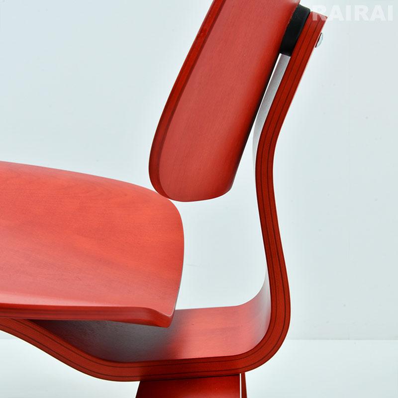 XXX　LCW チェア　ハーマンミラー　レッド ハーマンミラー イームズ ラウンジチェア プライウッド レッド