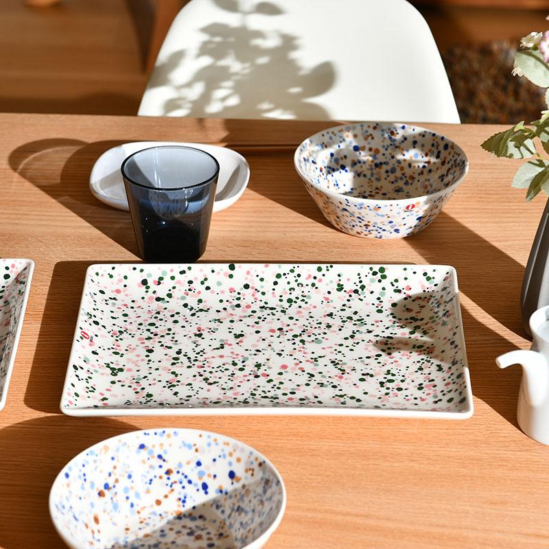 iittala（イッタラ） 【セール】 A4 プレート オイバ トイッカ ヘレ