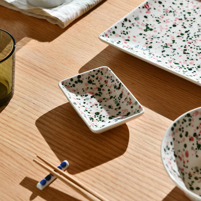 iittala（イッタラ） A7 プレート オイバ トイッカ ヘレ ピンク