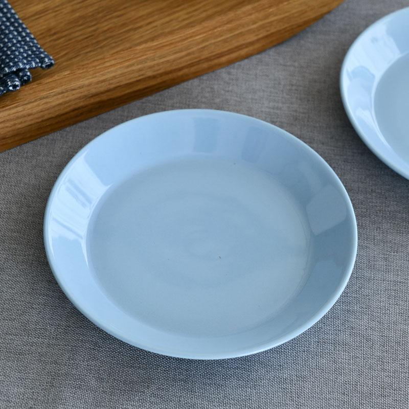 iittala イッタラ プレート 17cm アイスブルー チェリー